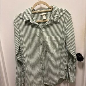 Old Navy Green Striped Button Down Shirt